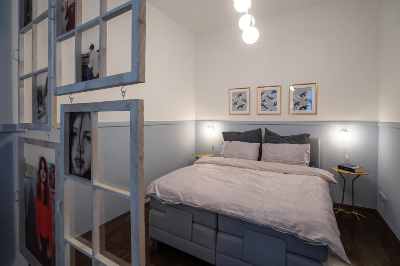 Designer Loft-Ferienwohnung Im Zentrum Mit Tiefgaragen-Parkplatz, Waschmaschine Und Privatterrasse Leipzig Exterior photo